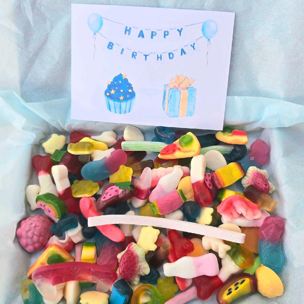 Non Fizzy pick n mix selection! Your favourite Non-fizzy sweets in a 1KG box perfect for yourself or loved one. Snack Sweets