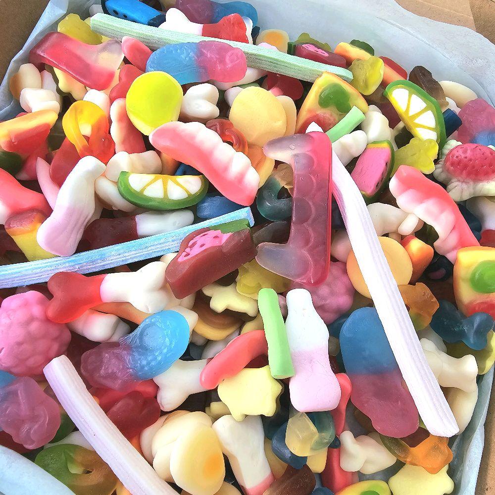 Non Fizzy pick n mix selection! Your favourite Non-fizzy sweets in a 1KG box perfect for yourself or loved one. Snack Sweets