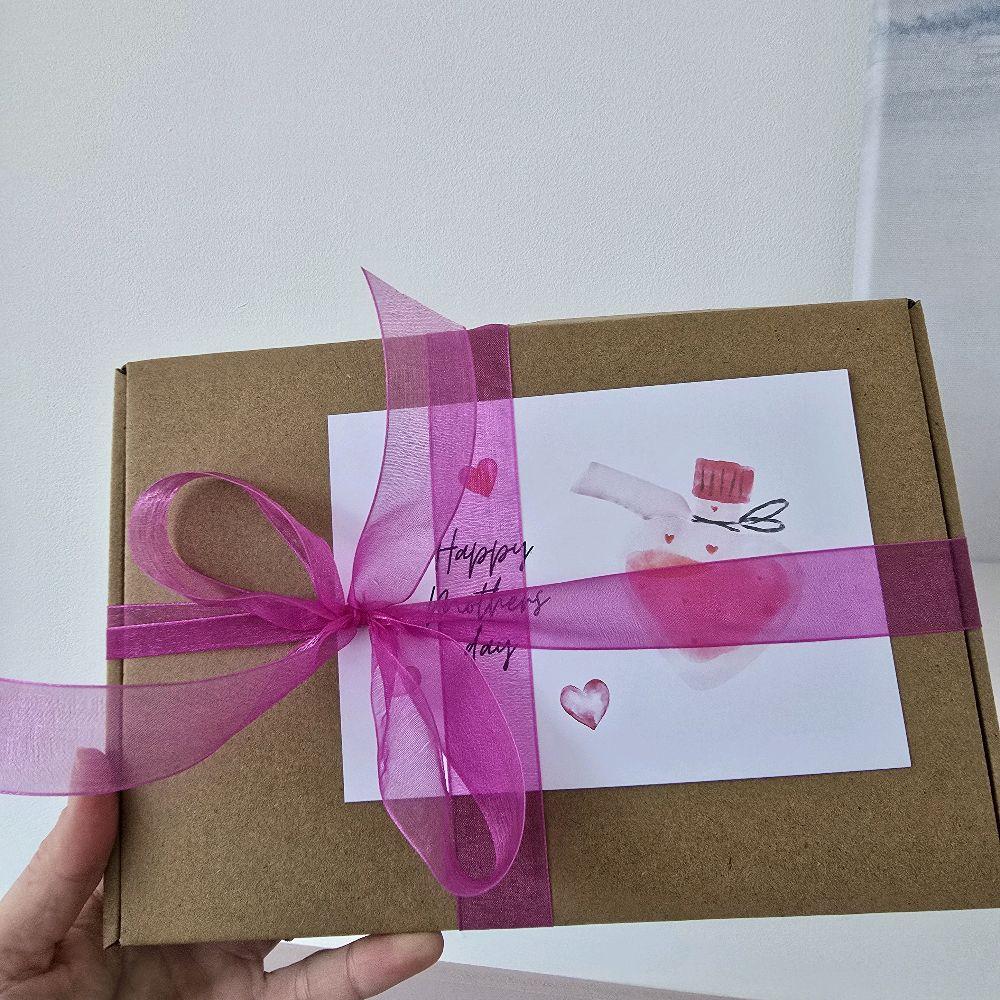 450gram/500gram multibuy sweet pick n mix gift boxes - Pick n mix gift box! 1KG gift box perfect for every age. Birthday sweet box