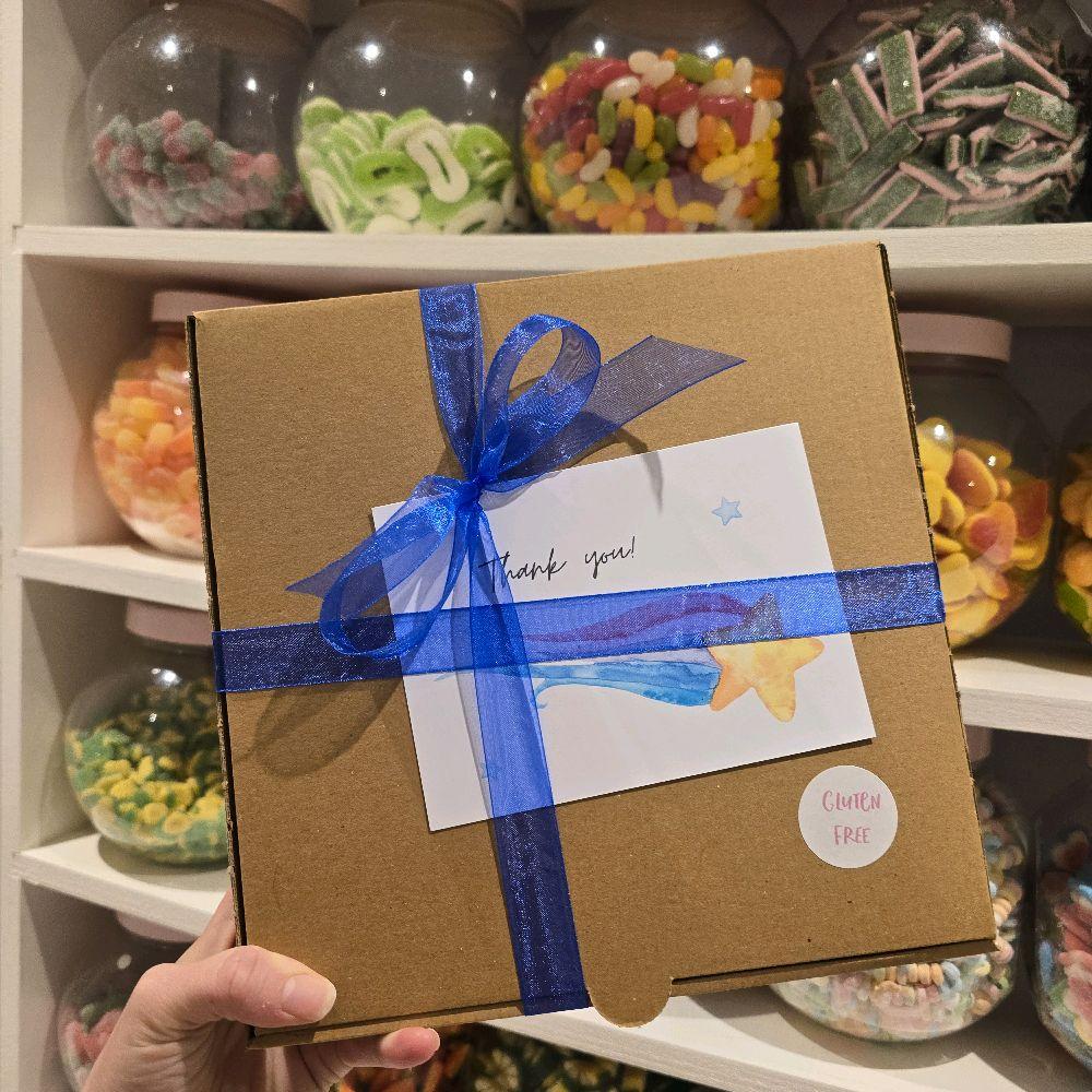 Thank You Gift box - Pick n mix gift box! 1KG gift box perfect for every age. Thank You sweet box