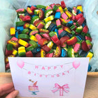 Peelable pick n mix selection! Your favourite peelables in a 1KG box perfect for yourself of loved one sweets