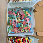 Fizzy pick n mix selection! Your favourite fizzy sweets in a 1KG box perfect for yourself or loved one