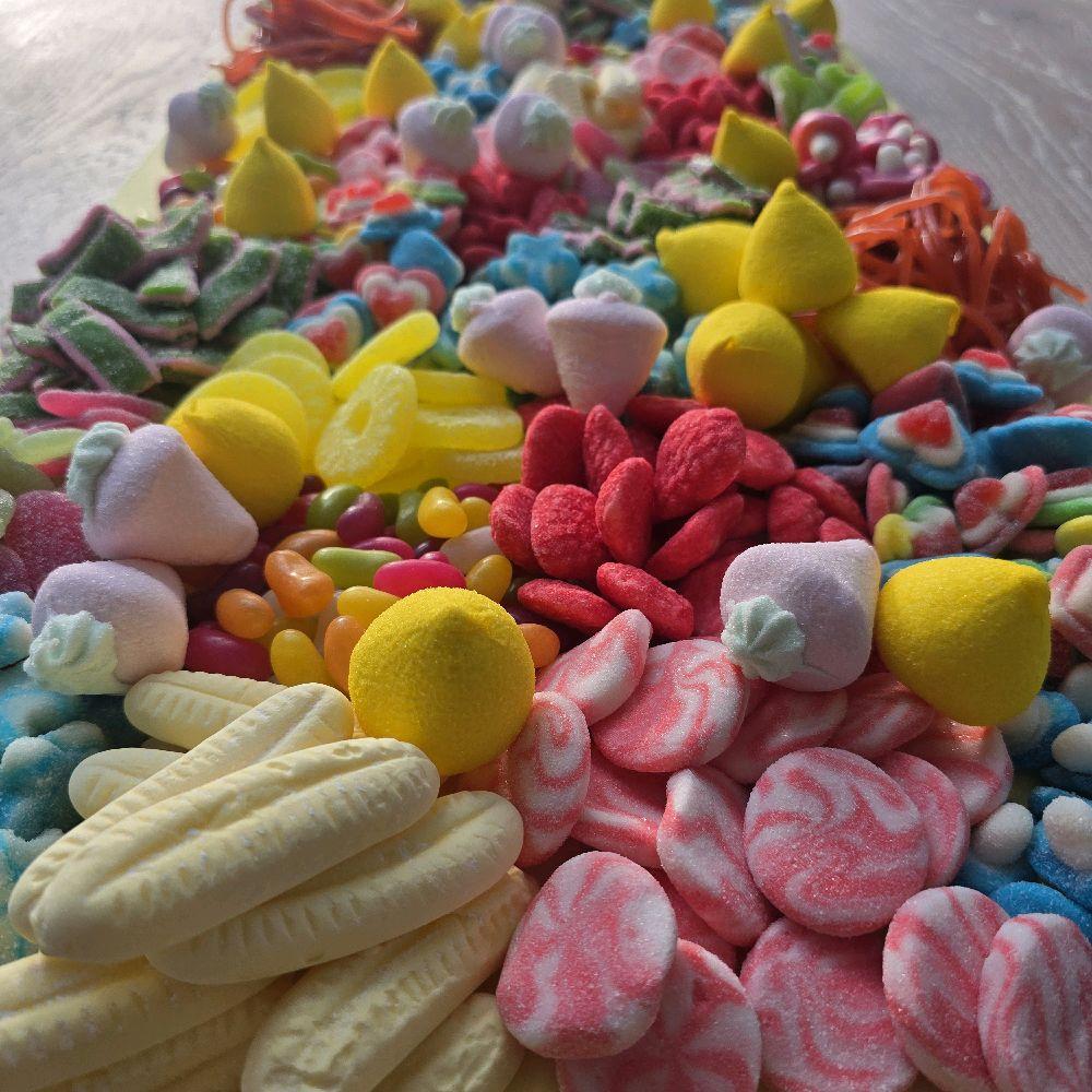 Party sweet grazing table | Wedding sweet grazing table | Ultimate party sweet buffet